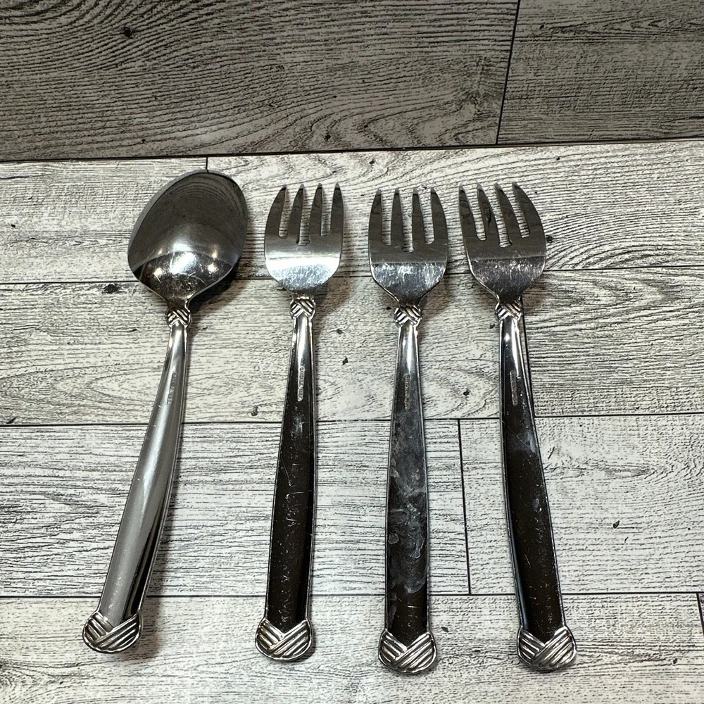 Oneida USA Rattan Stainless Steel Shiny Etched Flatware 4PC Vintage Fork/Spoon